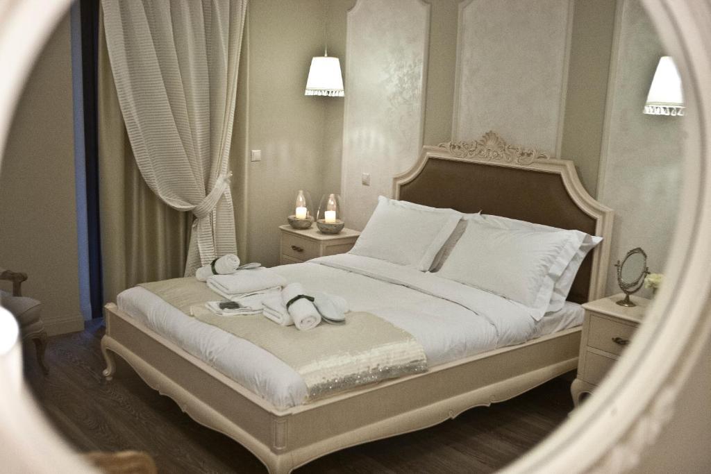 Melies Boutique Hotel Loutraki  Room photo