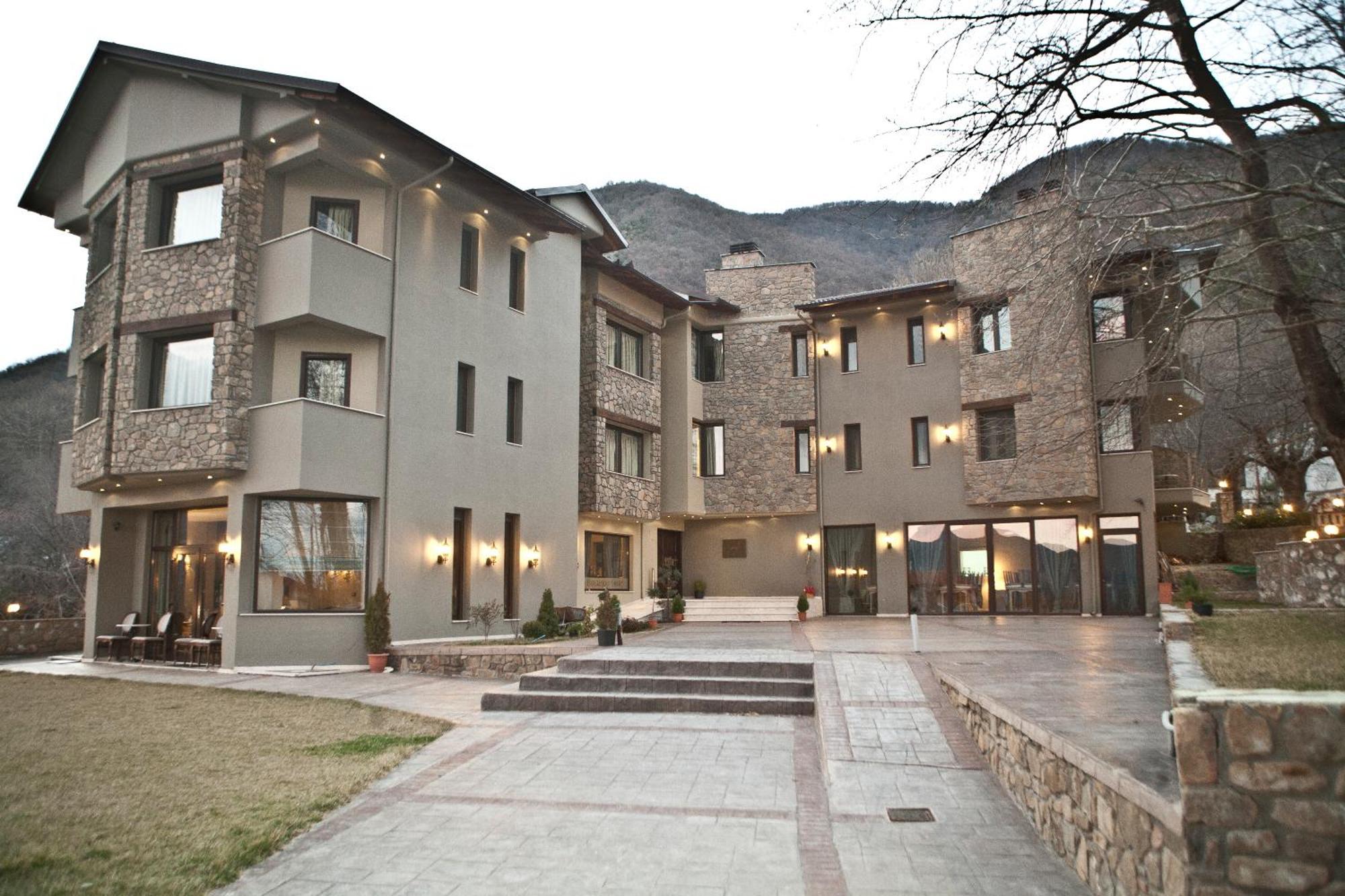 Melies Boutique Hotel Loutraki  Exterior photo